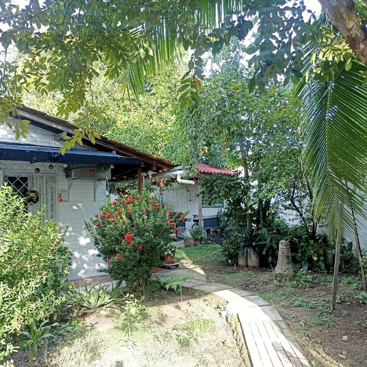 Hostal Corales Tolu Luaran gambar