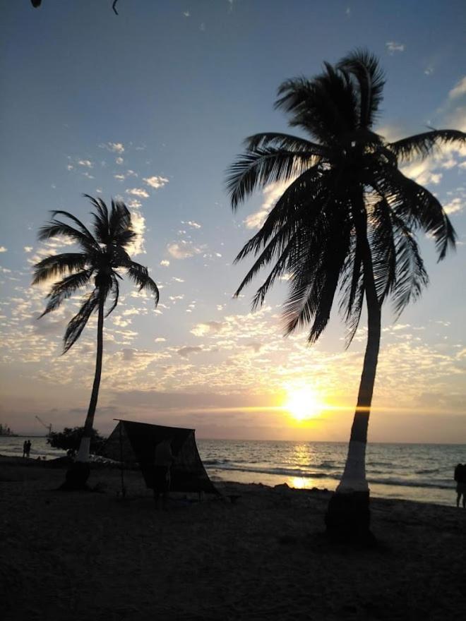 Hostal Corales Tolu Luaran gambar